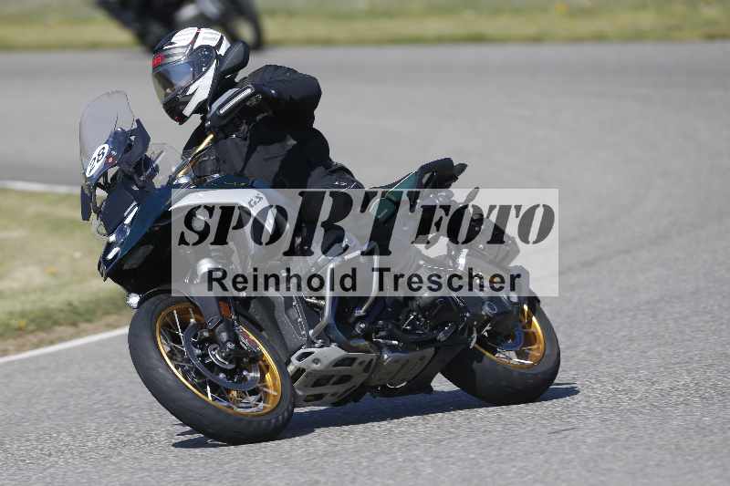 /01 02.04.2026 MAZ ADR/Gruppe rot/28